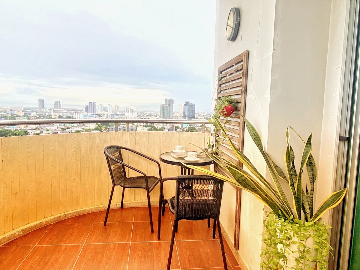 70平方米的舒适公寓，位于曼谷市中心