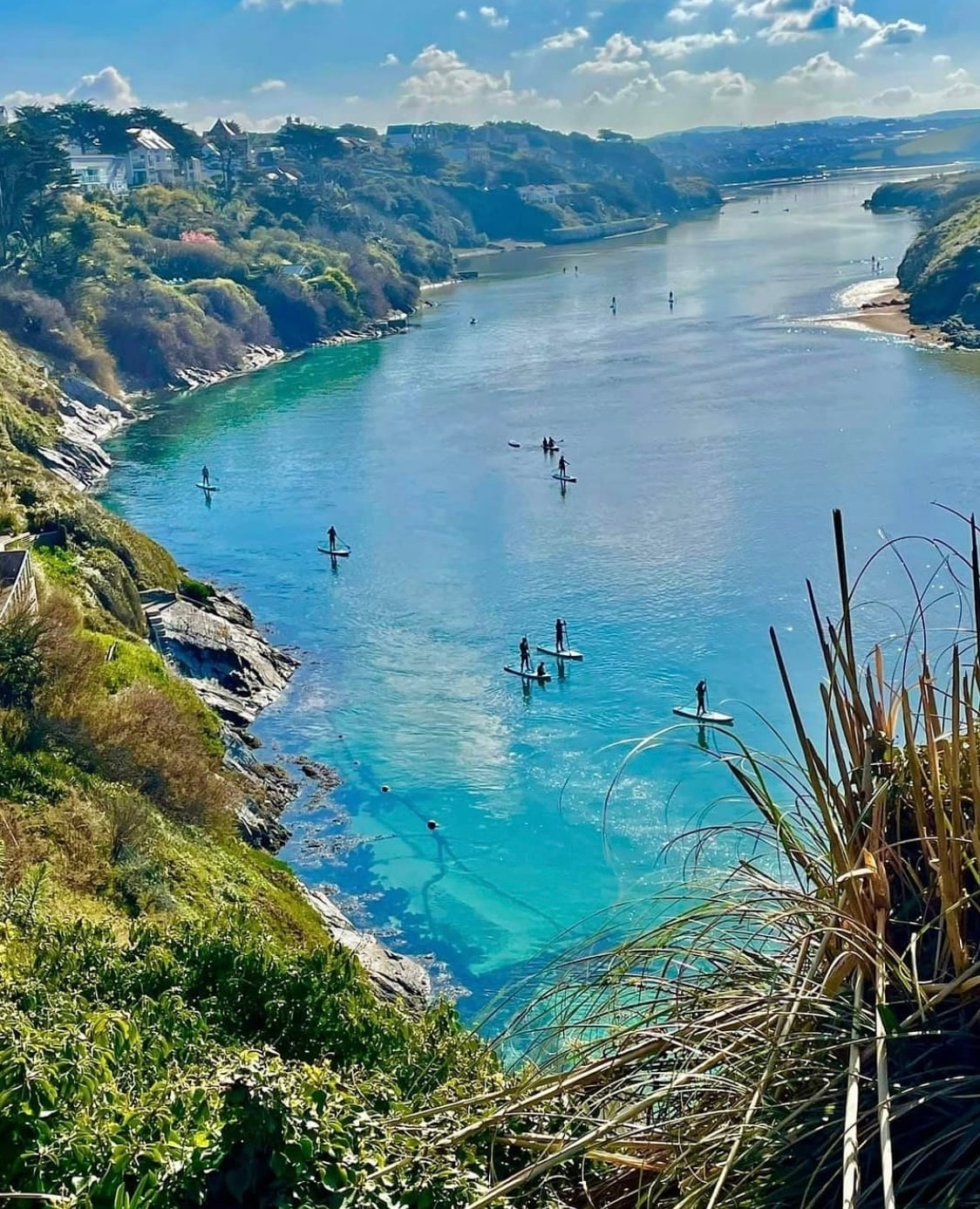 河流和海滩宽敞的房源