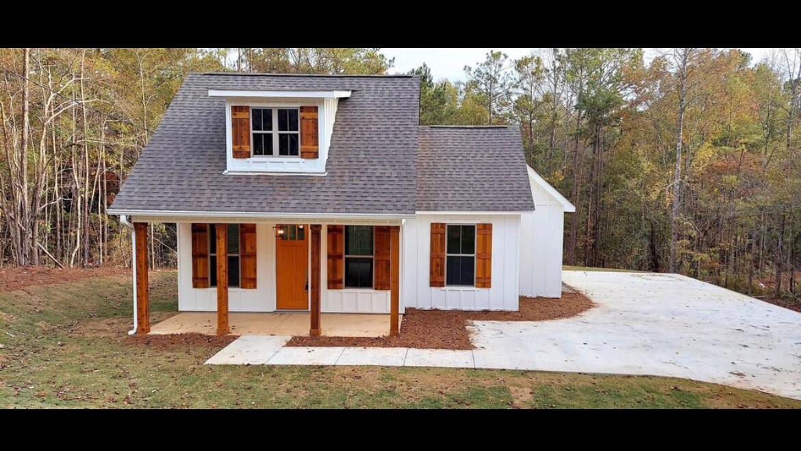 Lake Martin Cottage- new construction!