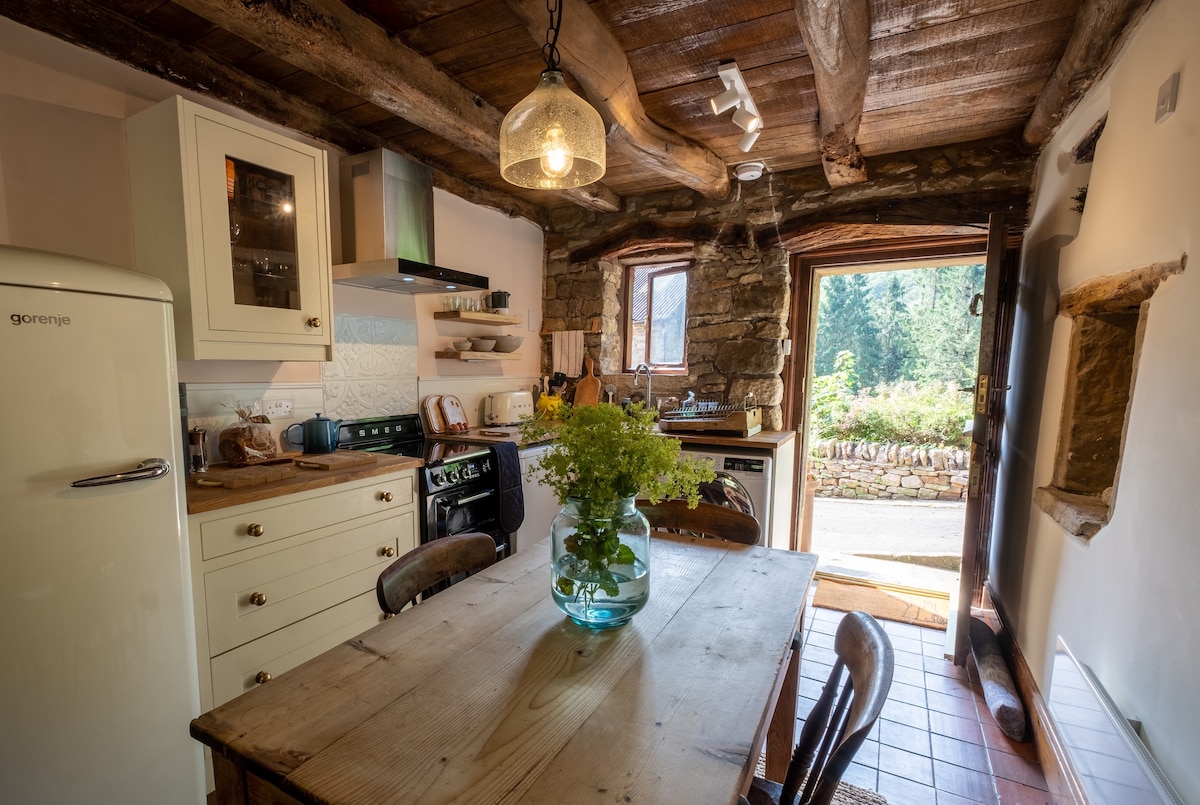 Barn Cottage: A bolthole in the Peak District