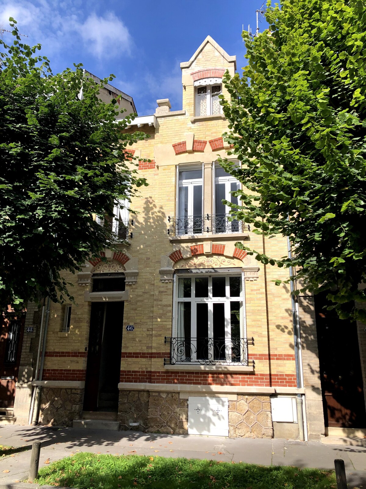House and garden 2 bedrooms Downtown Epernay