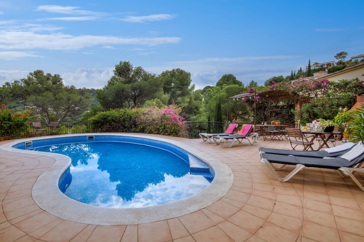 Mm152: Casa con piscina privada en Sa Riera, Begur