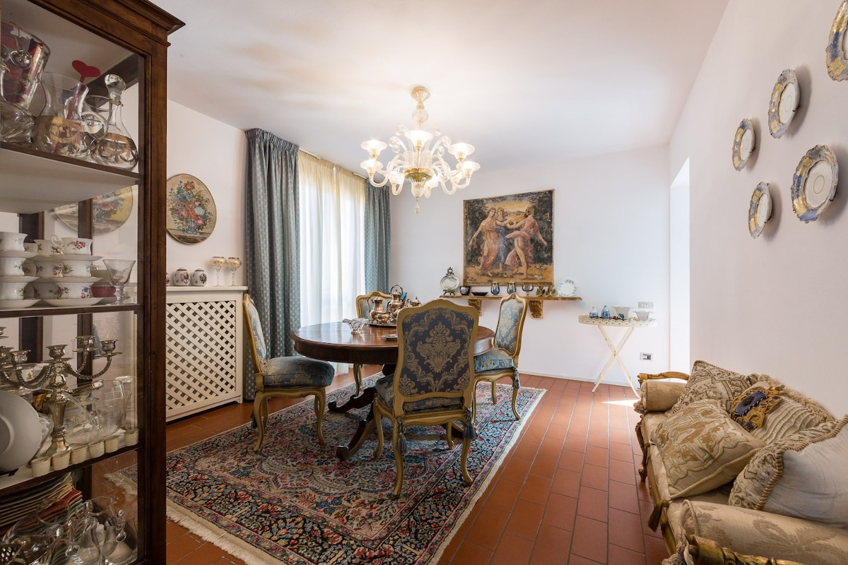Tuscany Modern Luxury Villa, 450sqm