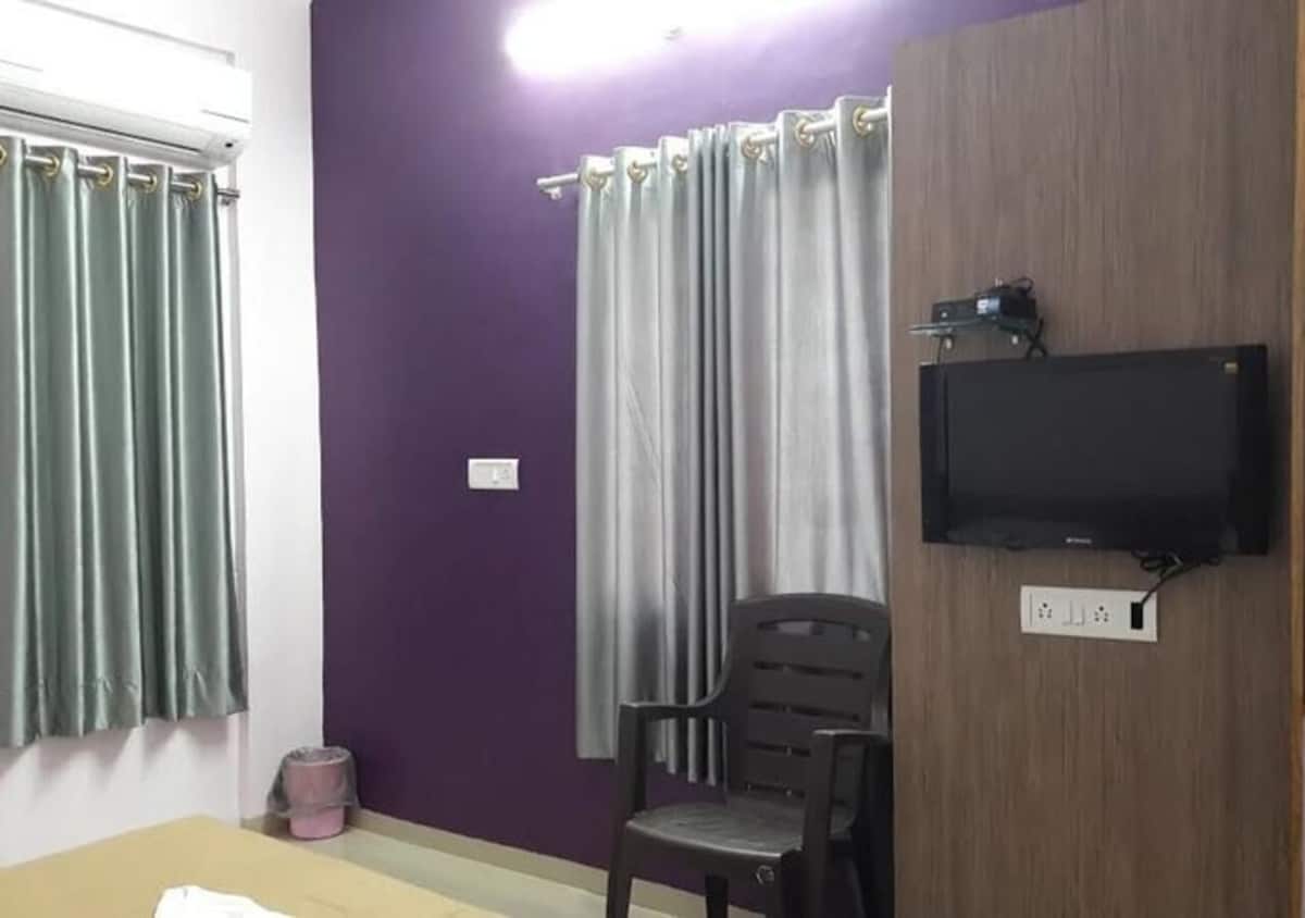 Deluxe Room in Aurangabad