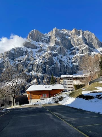 洛伊克巴德(Leukerbad)的民宿