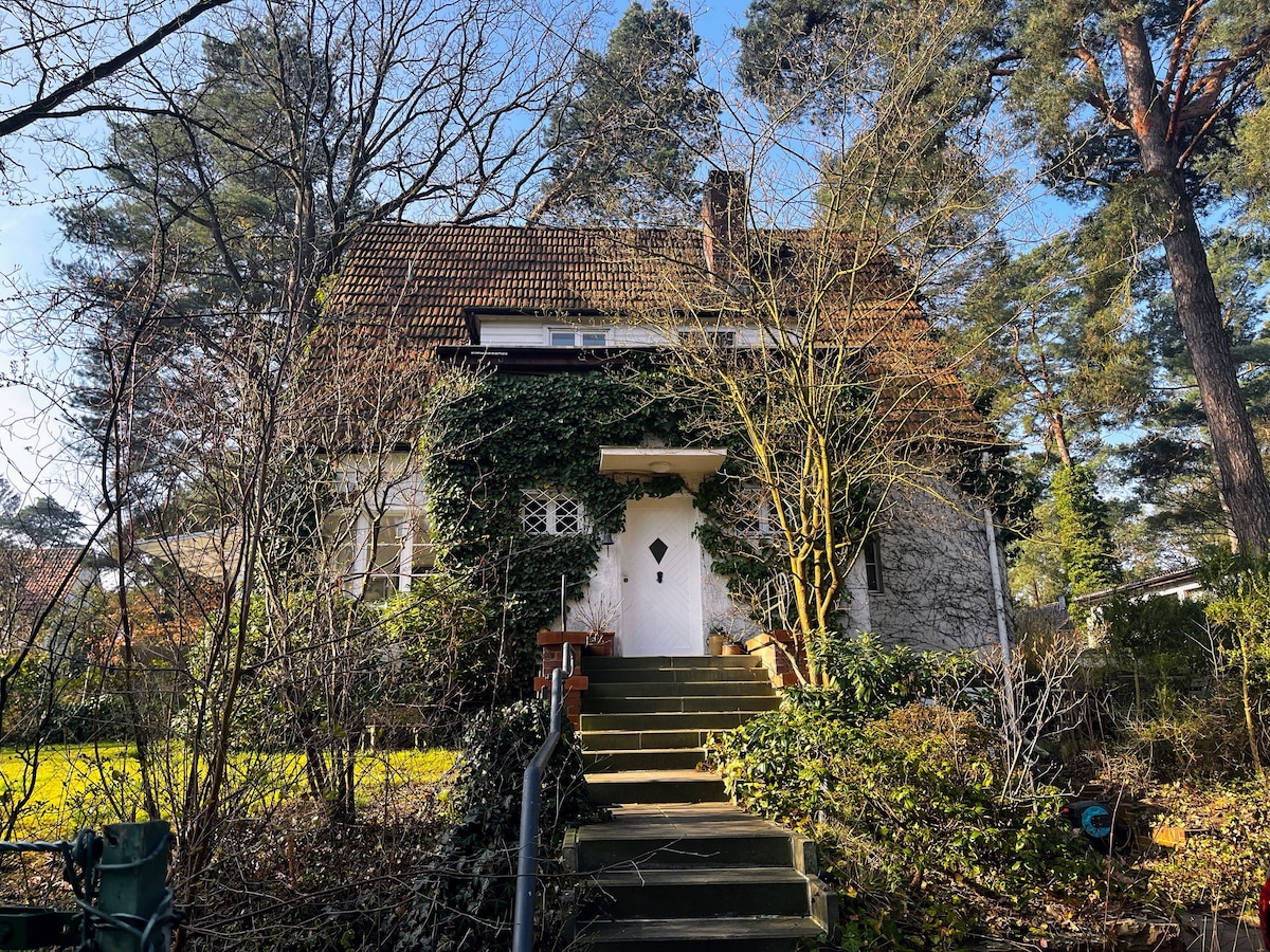 Idyllische Unterkunft am grünen Stadtrand