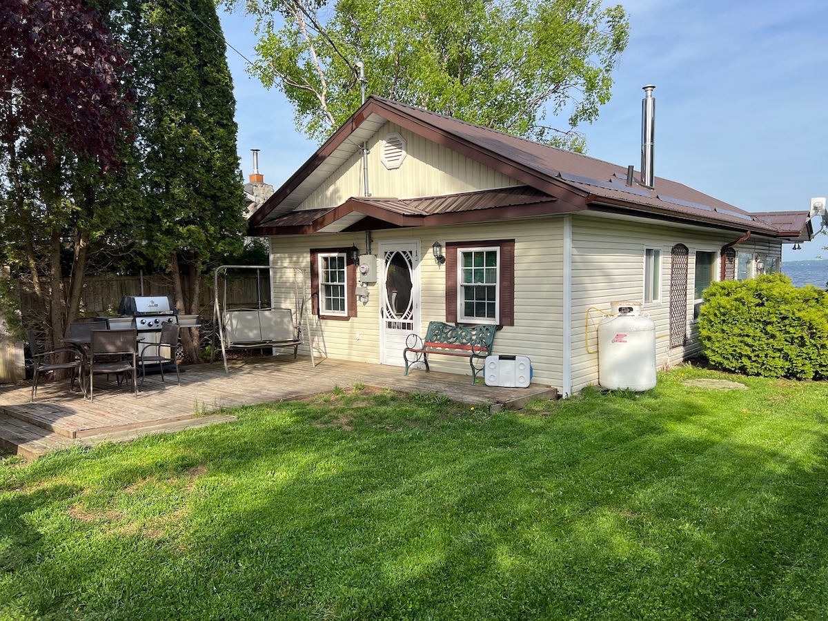 Beautiful Balsam Cottage