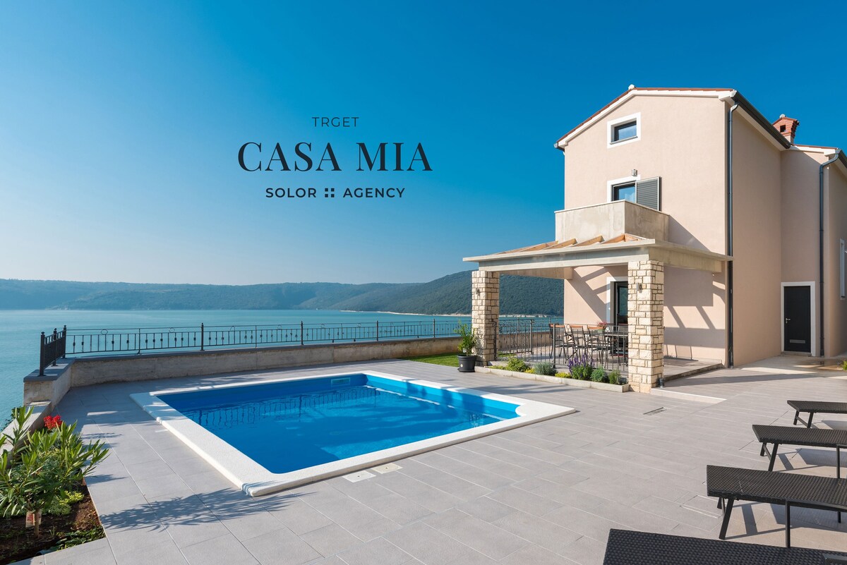 Casa Mia near the sea with a stunning view
