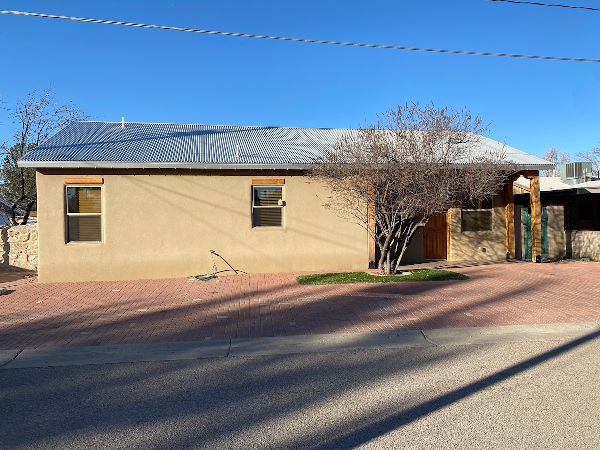 Adobe Mesilla Home