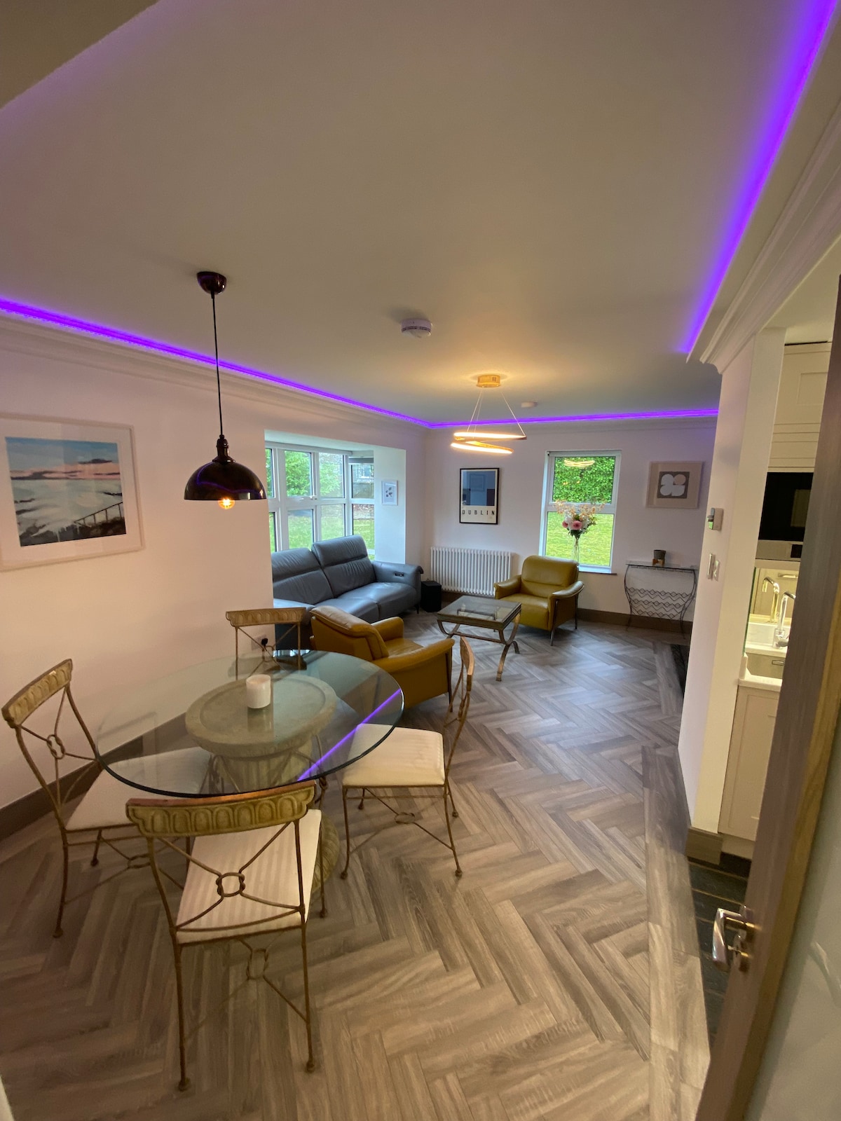 Luxury Donnybrook D4 Apartment