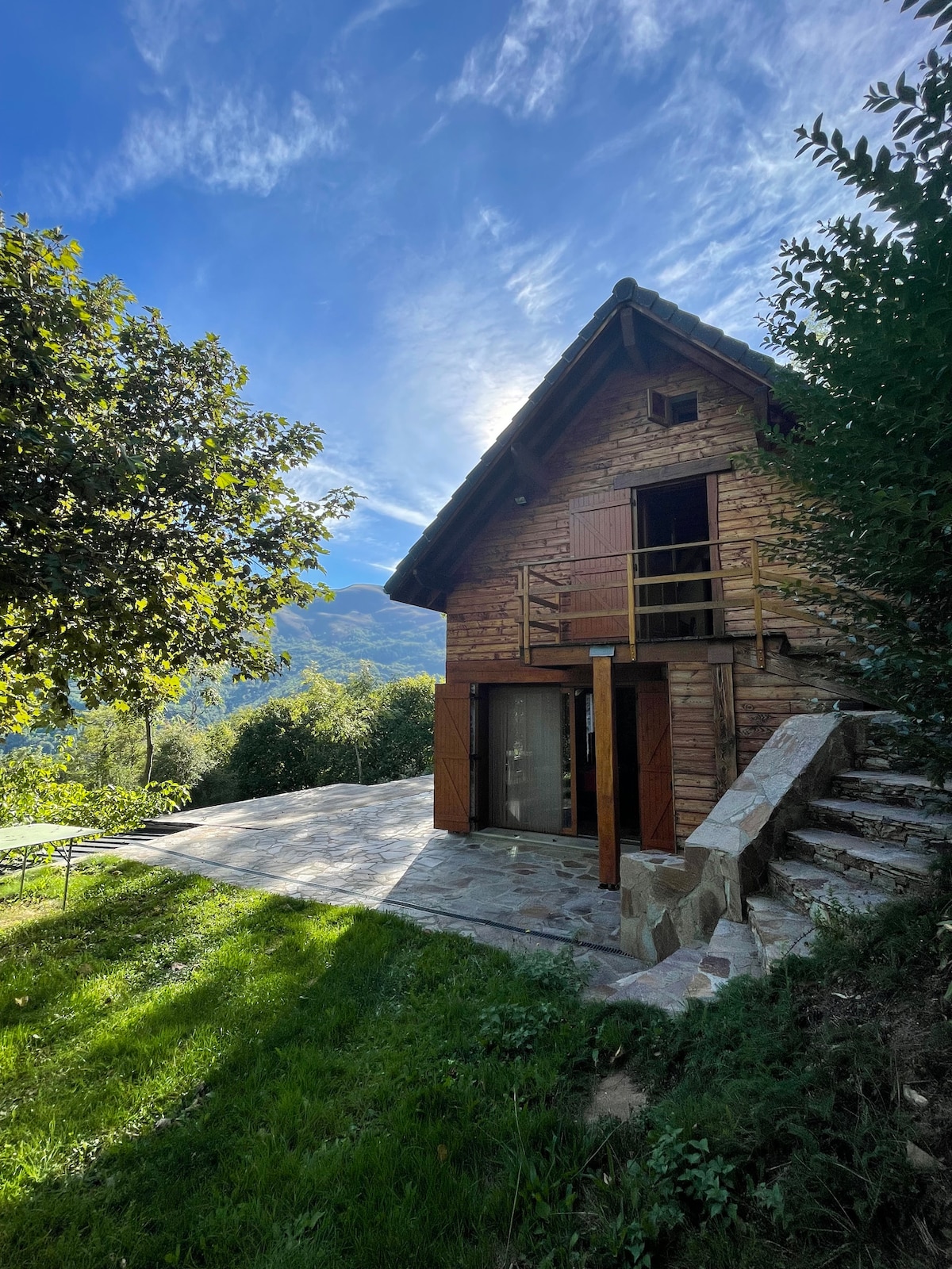 Agréable chalet en pleine nature à Fantillou