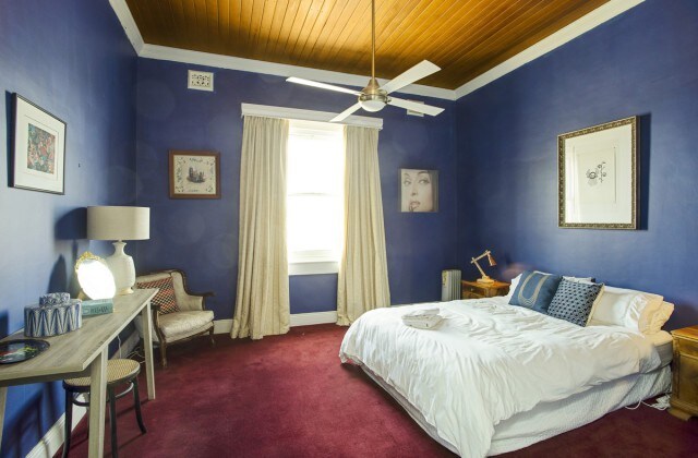 努拉特酒店：蓝色房间
