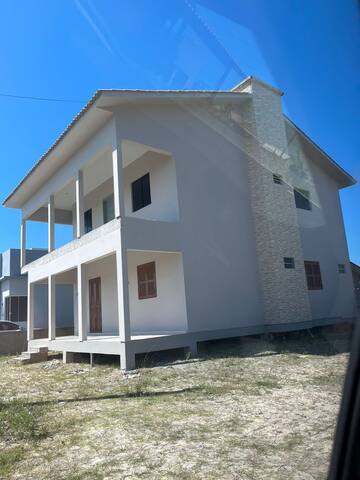 Balneário Arroio do Silva的民宿