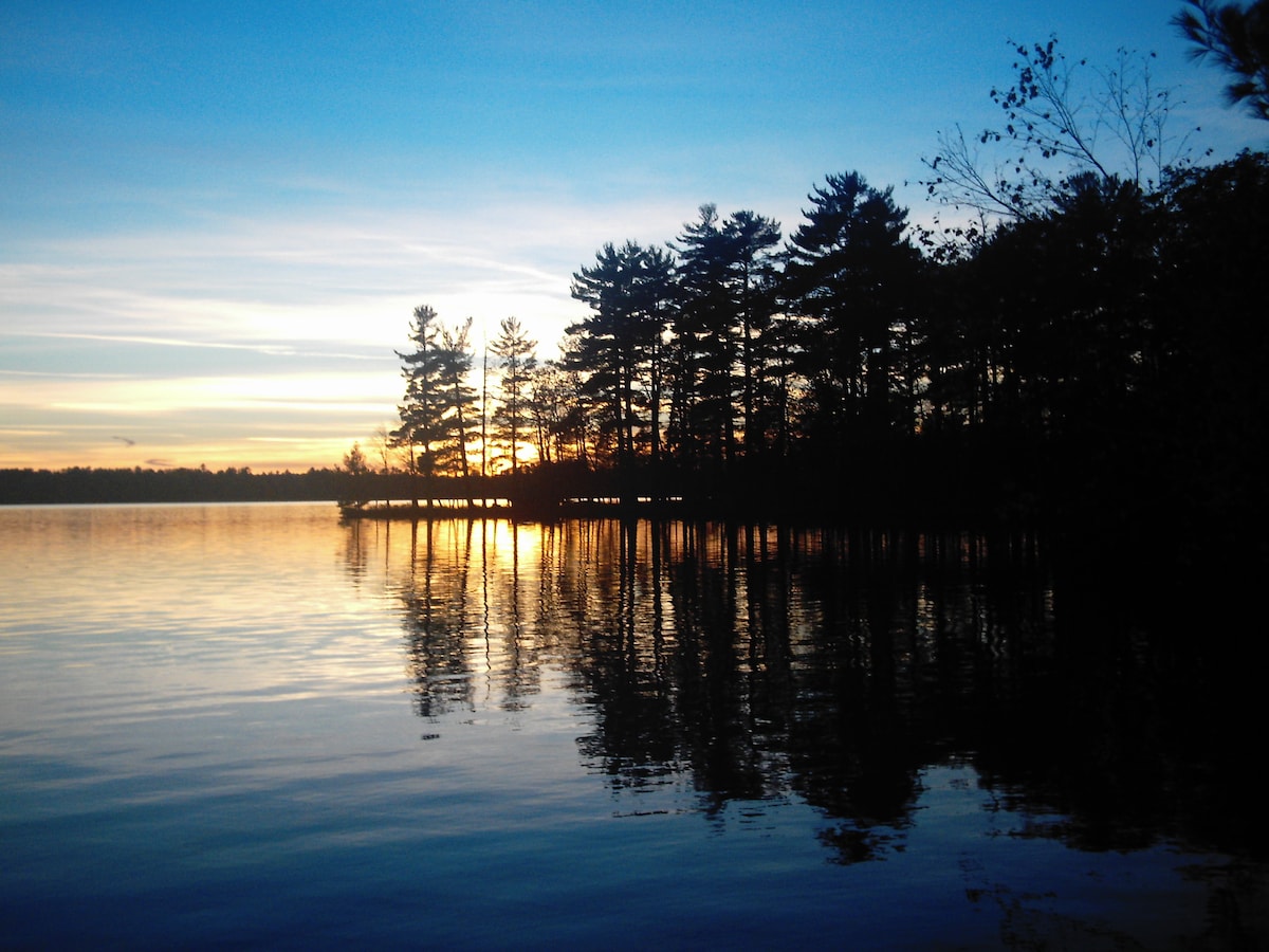 Lakefront Paradise