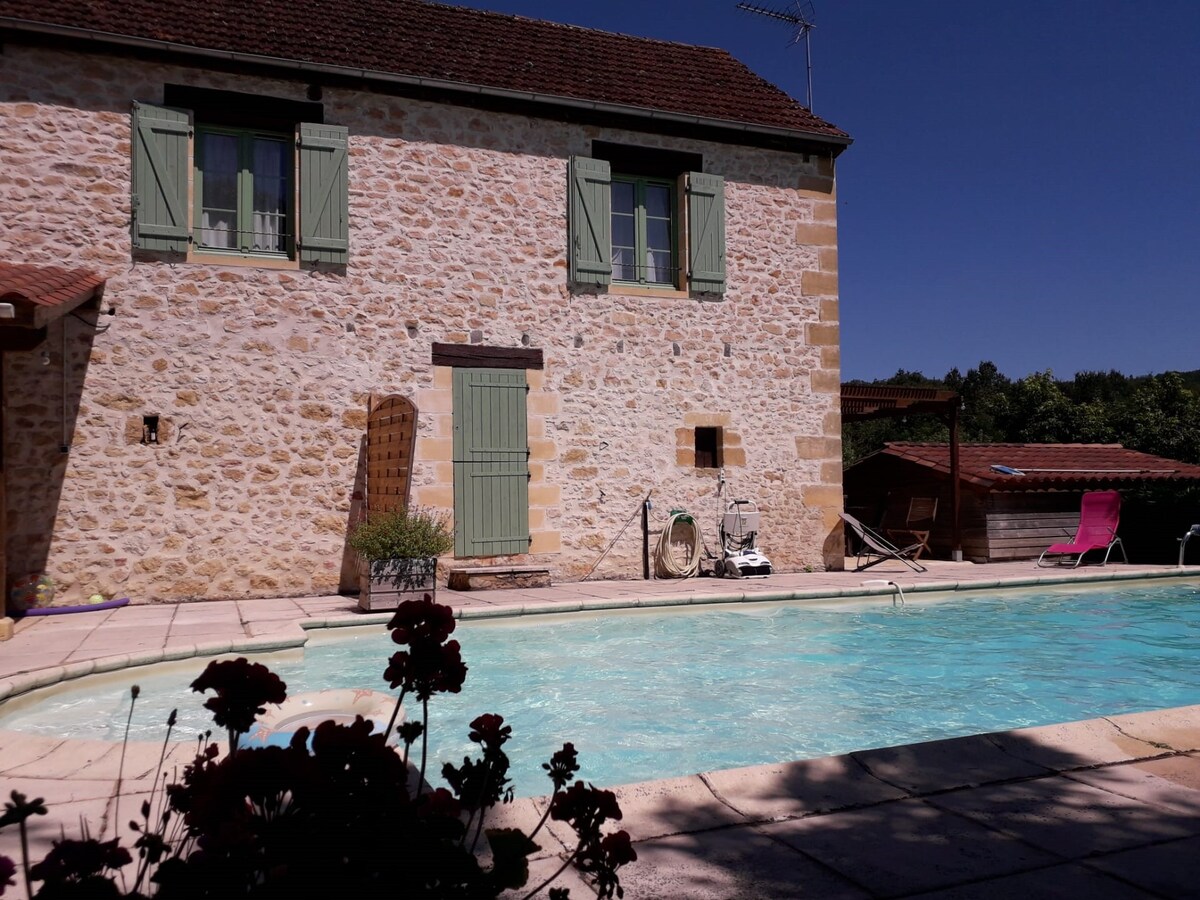 SARLAT au vert: LA MAISON DE LASSAGNE, LES IRIS