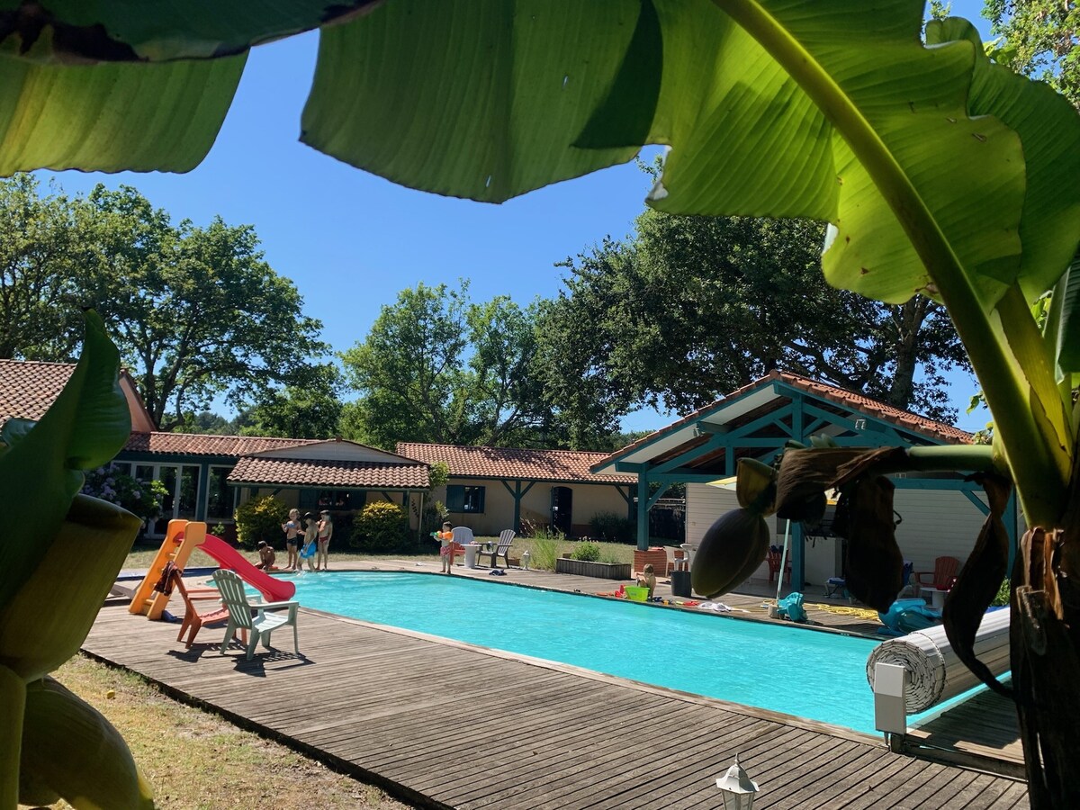 Villa familiale, près du lac et forêt avec piscine