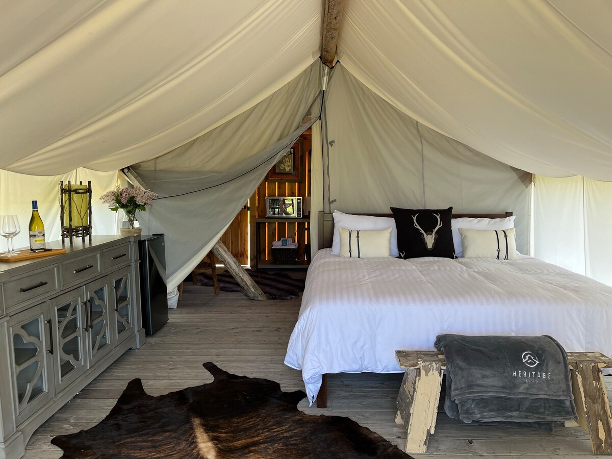 Heritage Ranch 'Gallatin' Glamping Tent (10)