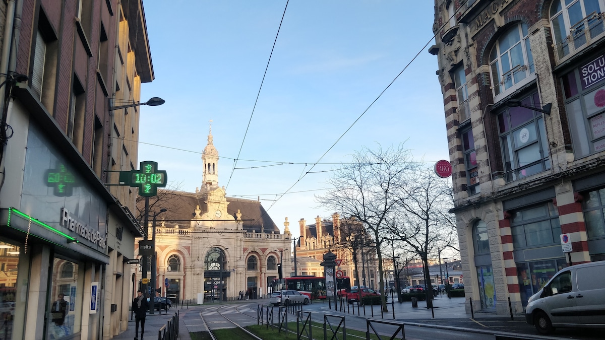 Le Pratique de Valenciennes : Gare à 100m