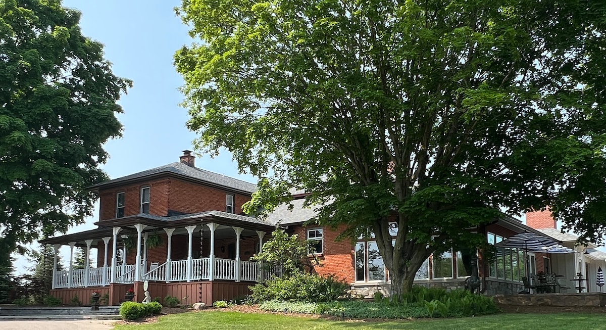 Historic Farmhouse Estate