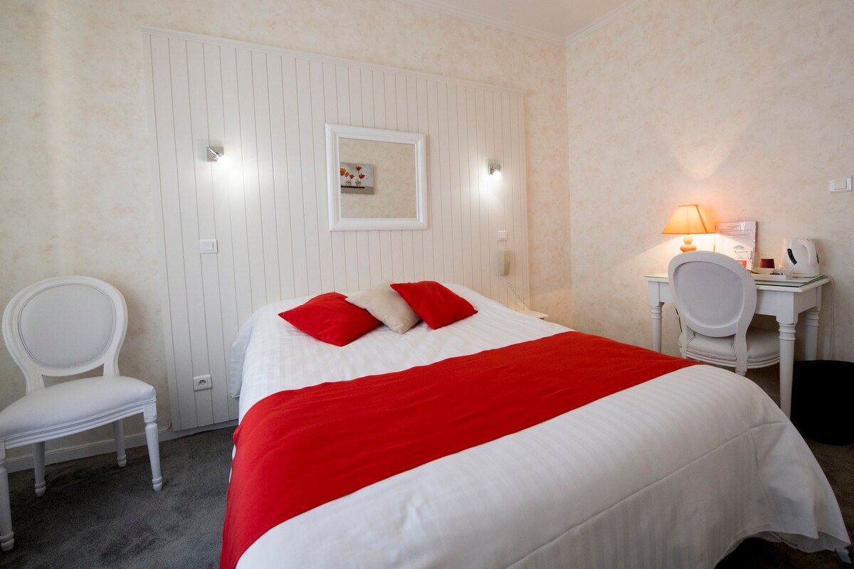 Chambre double, hôtel 3* Rodez