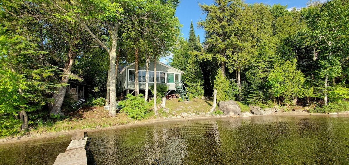 Rustic Lake Seymour Camp!