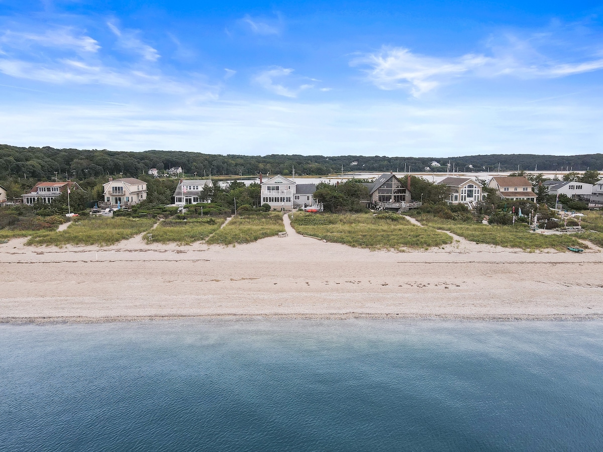 North Shore-Beachfront House