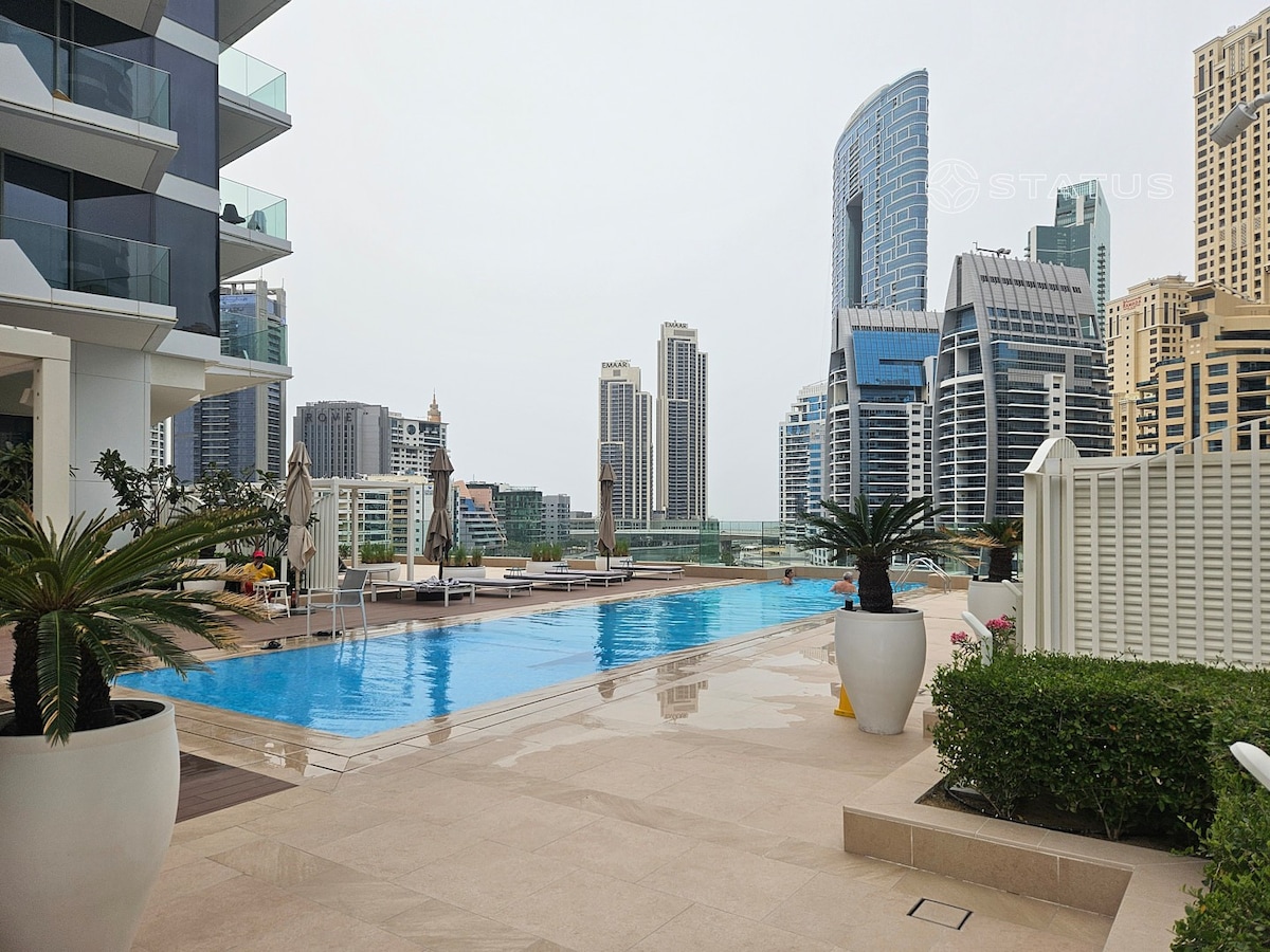 Luxury 1BR | Stella Maris-L29 | Near Marina Walk