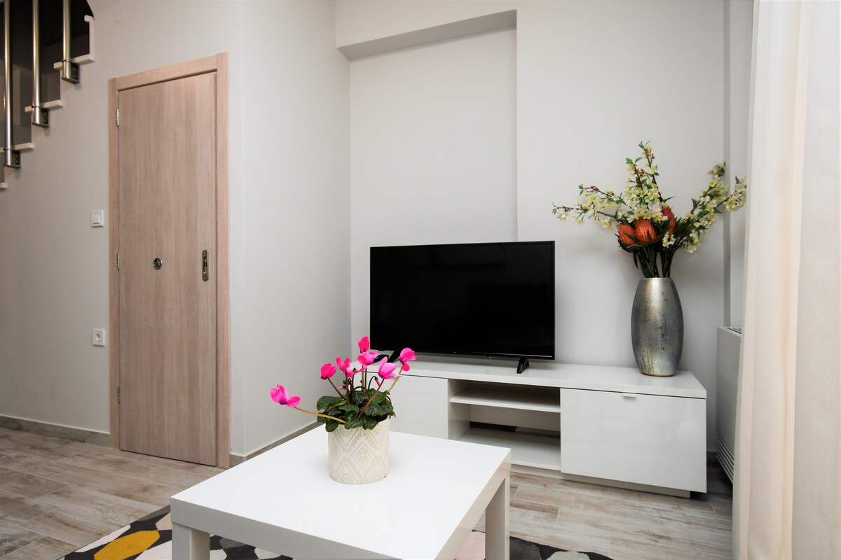 Comfy and Stylish Apartment 2