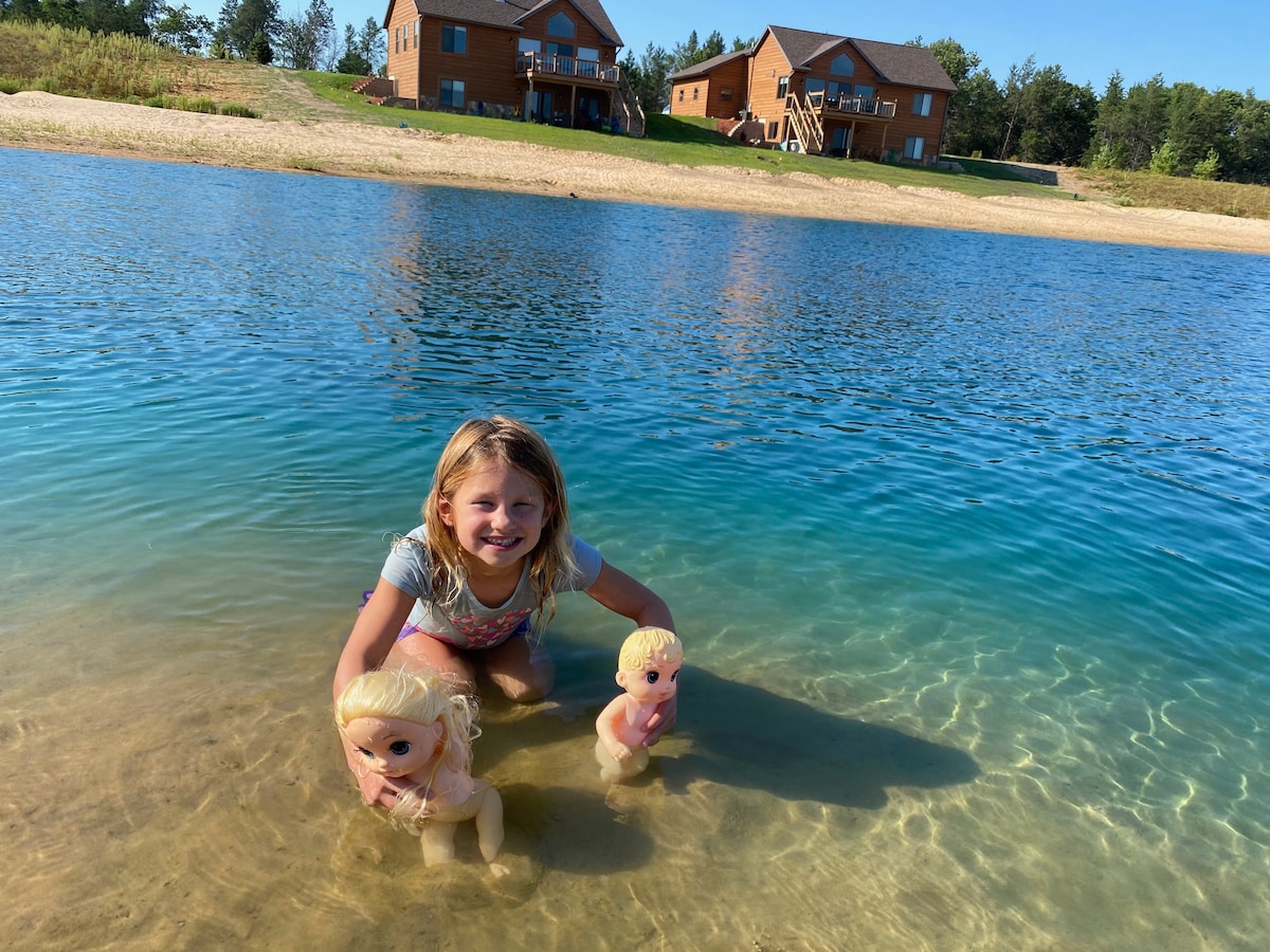 Retreat on the Beach! EV Friendly! Hot tub!