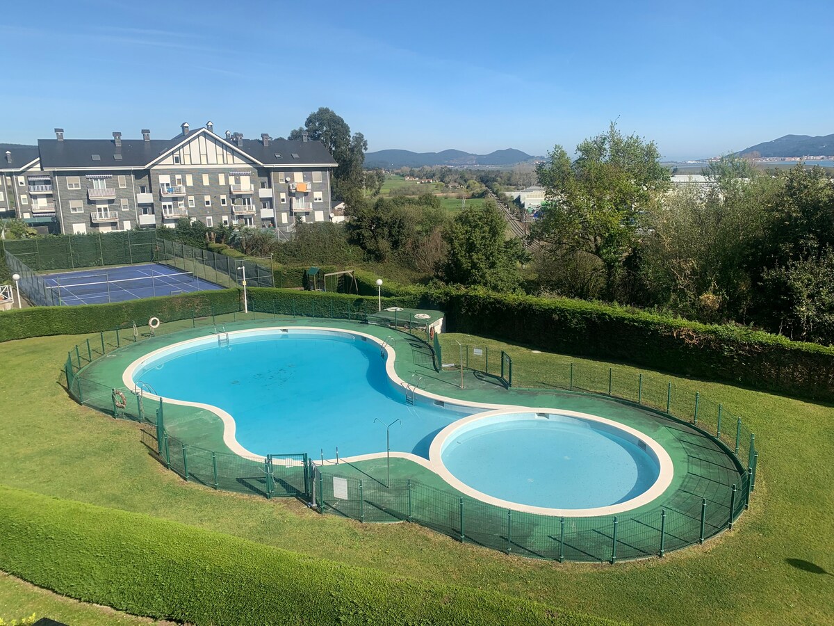 ¡ Precioso apartamento con piscina, bien situado !