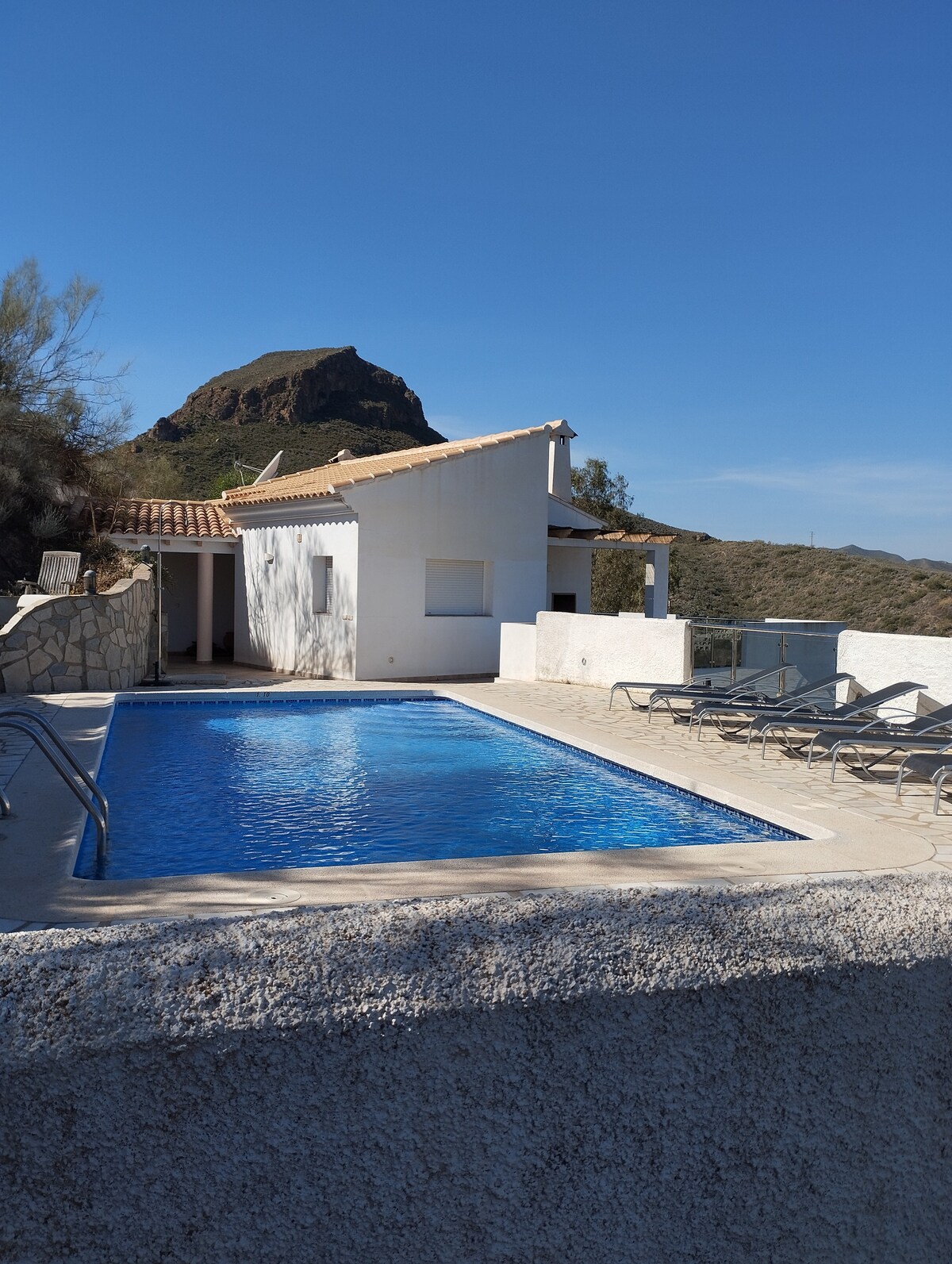 Casa moderna en Cortijo Grande con piscina privada