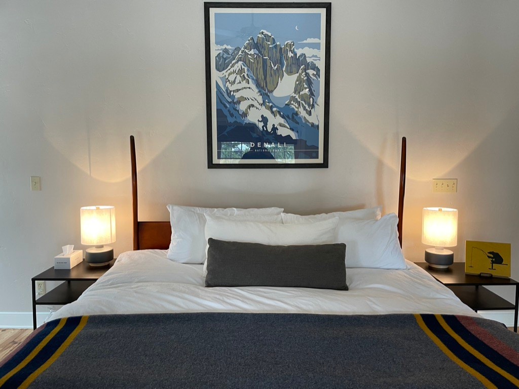 Ptarmigan Roost: Luxury Mountain Lodge