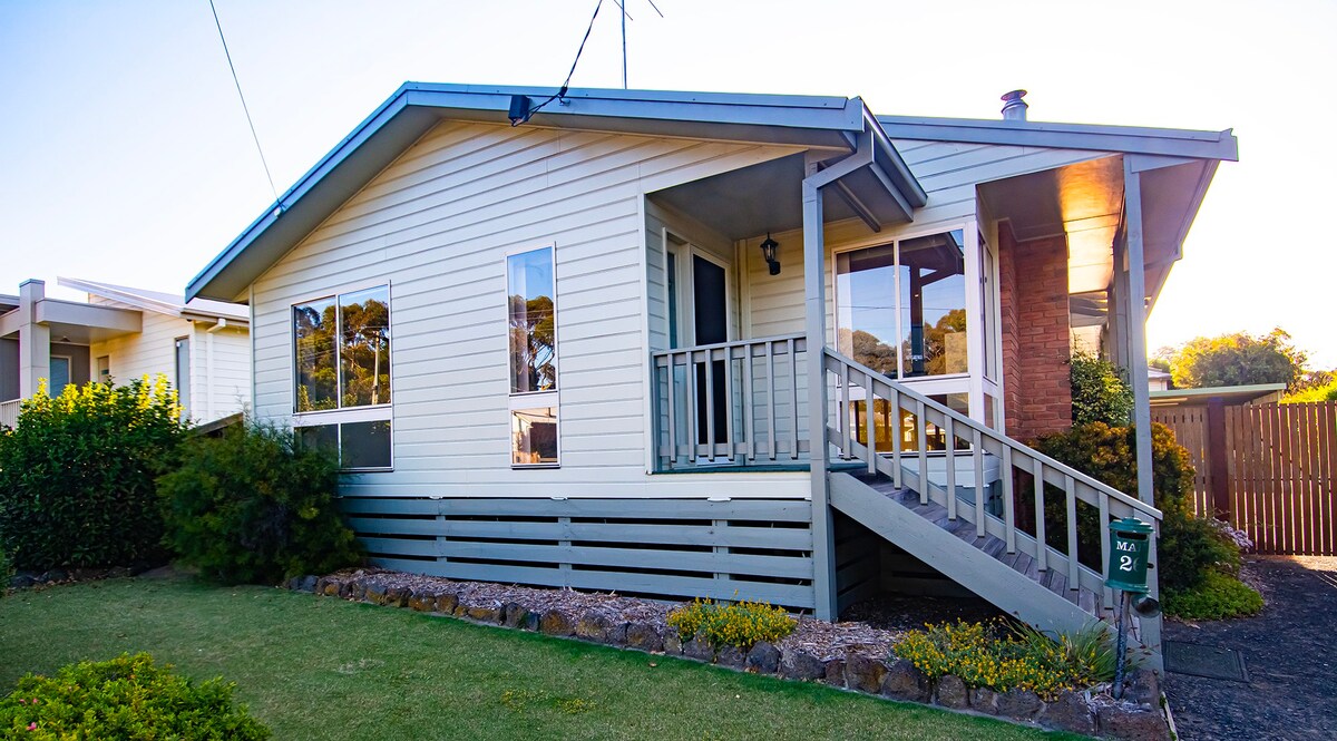 Phillip Island Country Cottage - Cowes