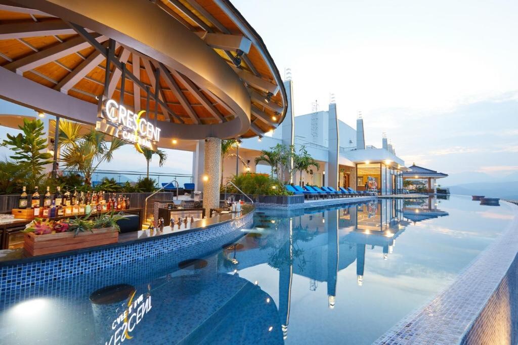 Danang Mikazuki Resorts & Spa