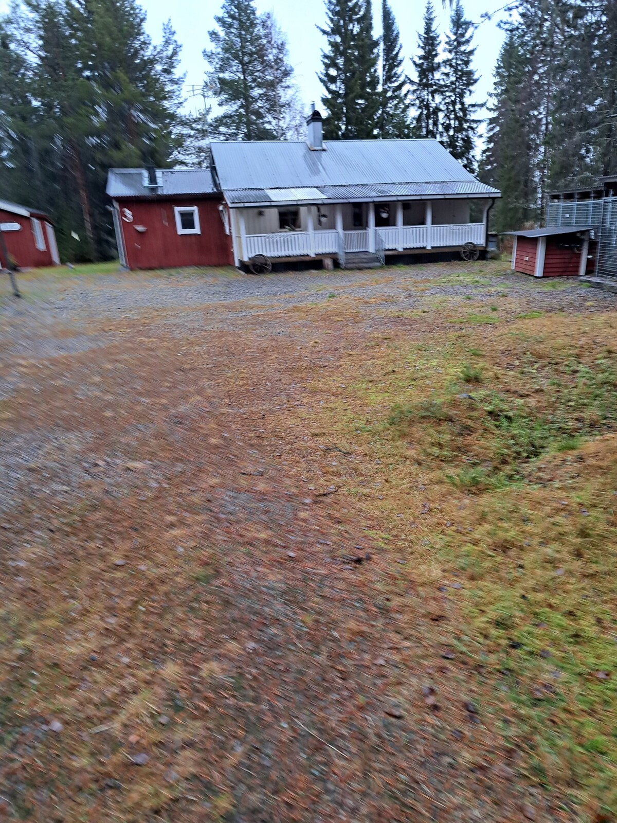 cottage with kennels