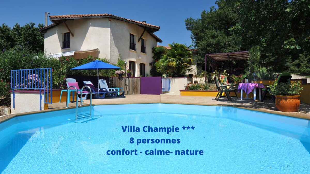 Beautiful three star villa with pool