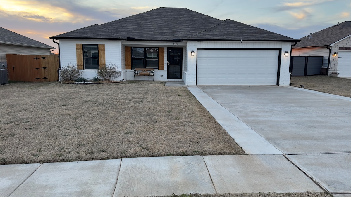 Innovators Home Broken Arrow with Large Driveway