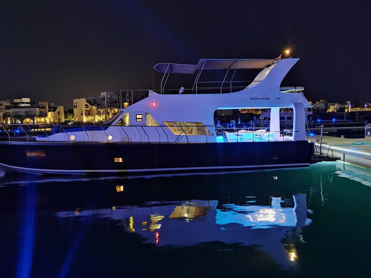 Private Yachts by Booking Shots