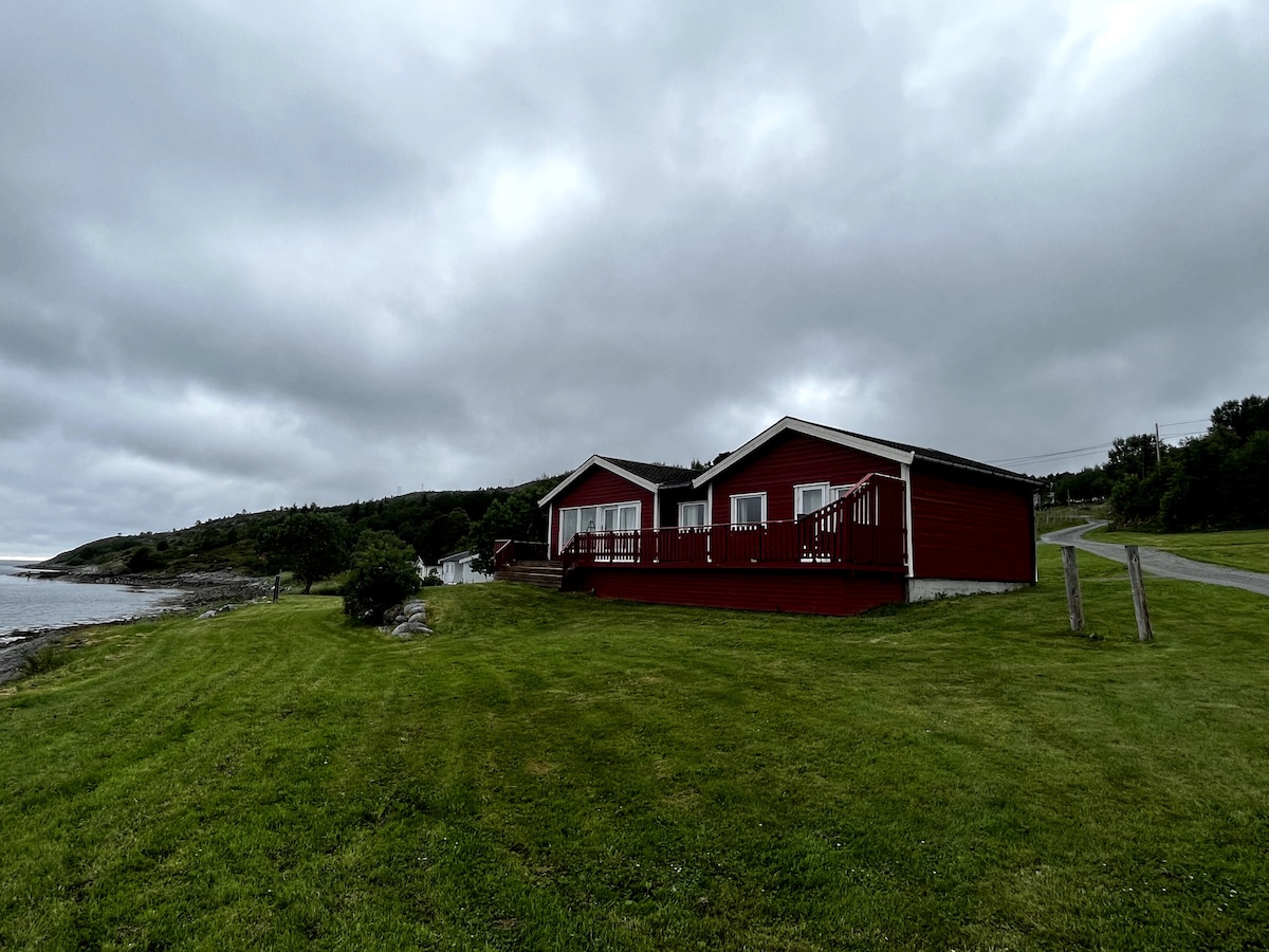 Bjugnfjorden海滨小屋