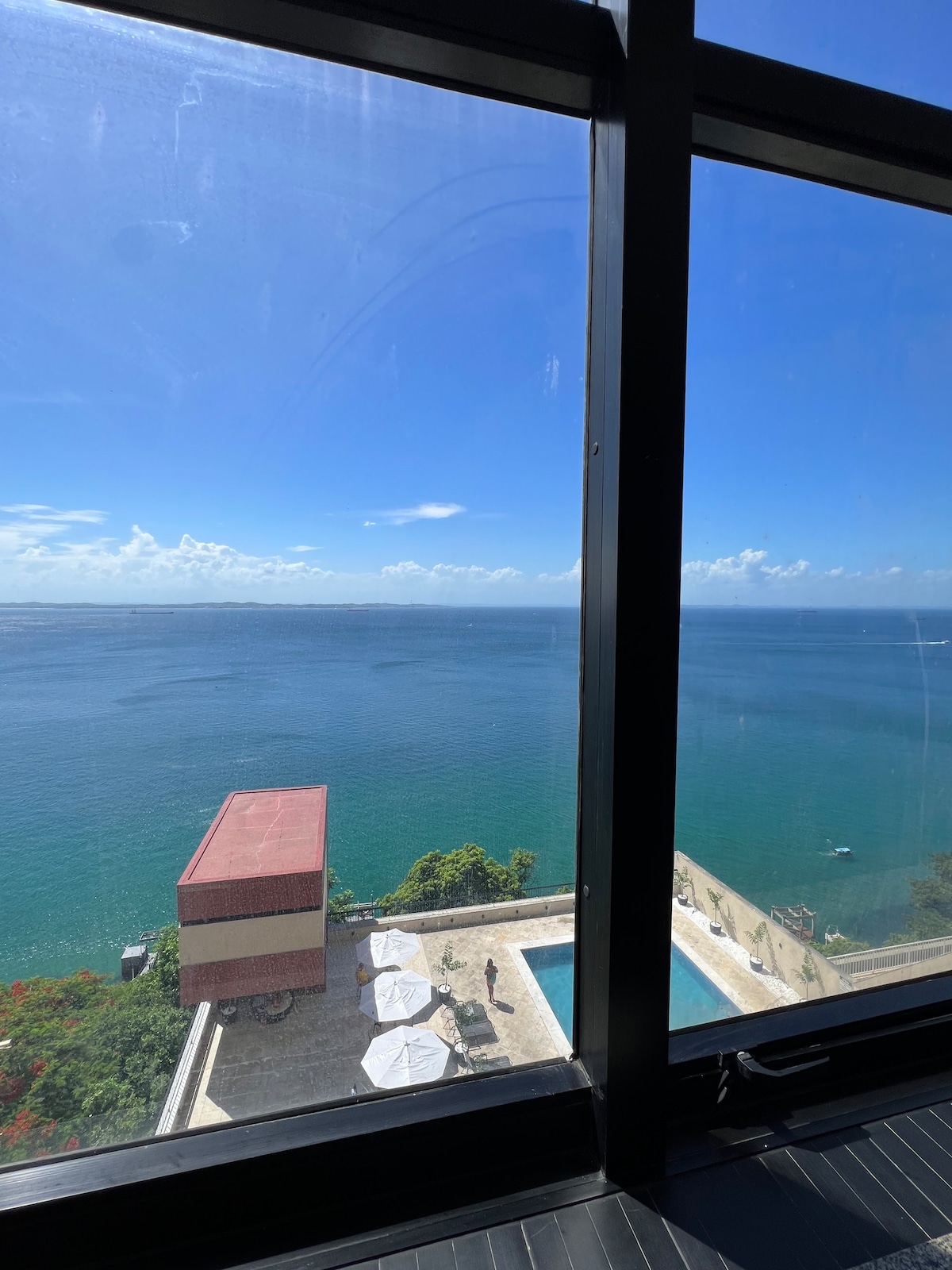 Apartamento Vista Mar Salvador -  Praia Privativa