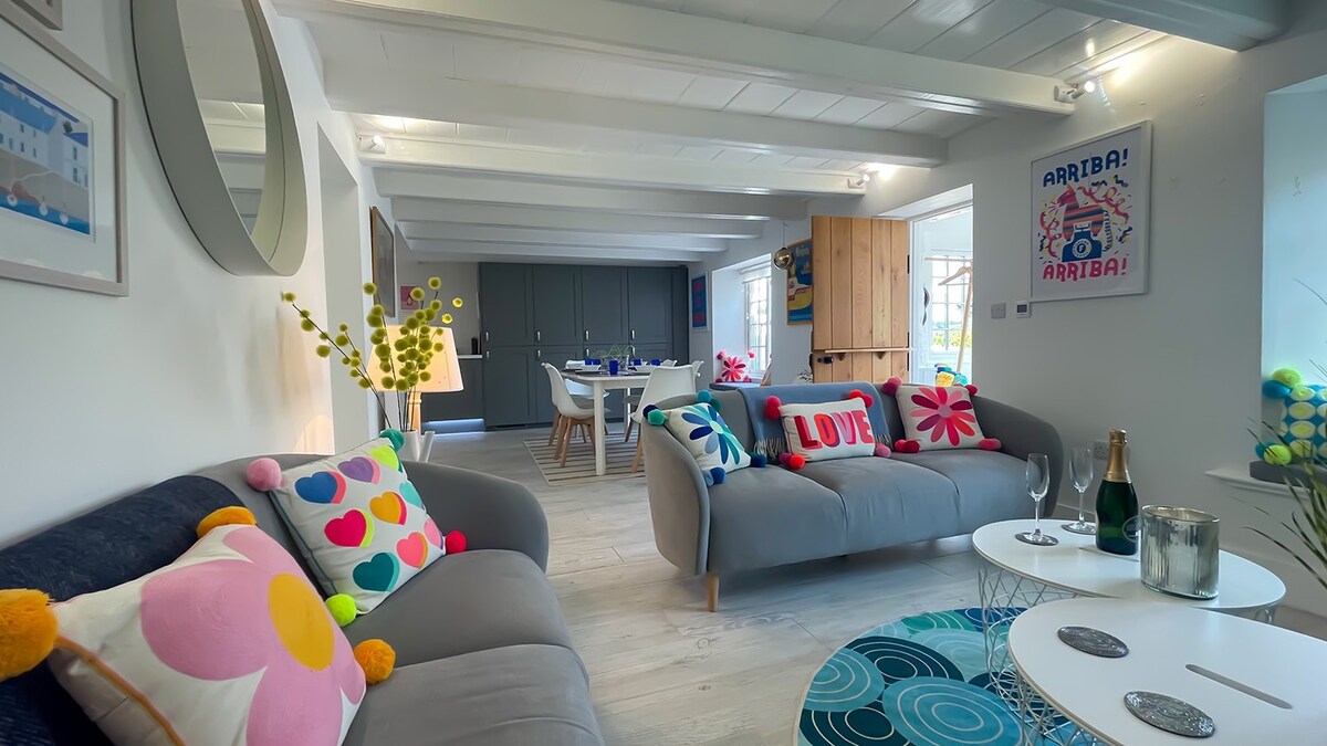 Luxury holiday cottage by the harbour in St Mawes
