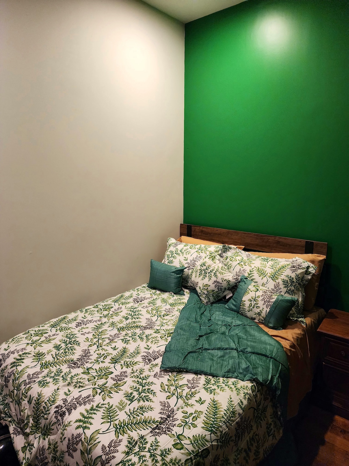 Gucci绿色客房：每2位优秀房客可免费入住。