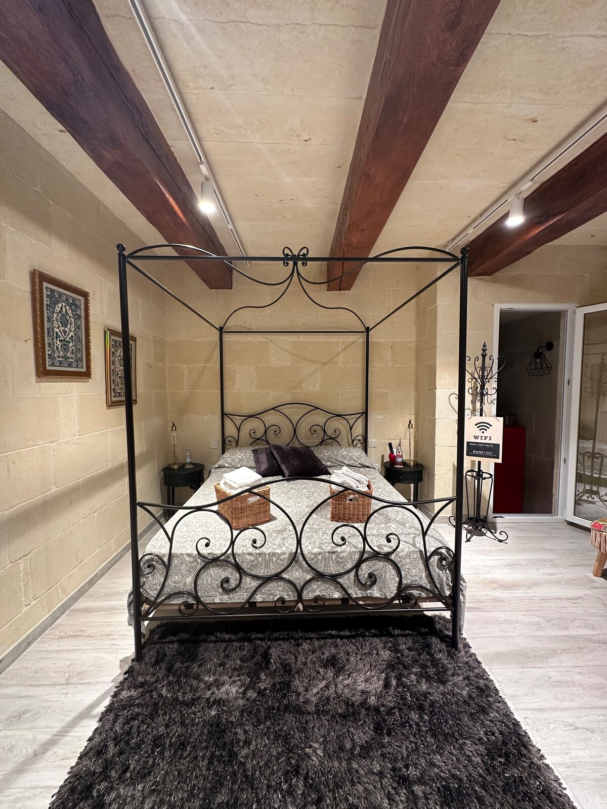 Ta’ Pinu Spa Suite: Luxury Heritage Living