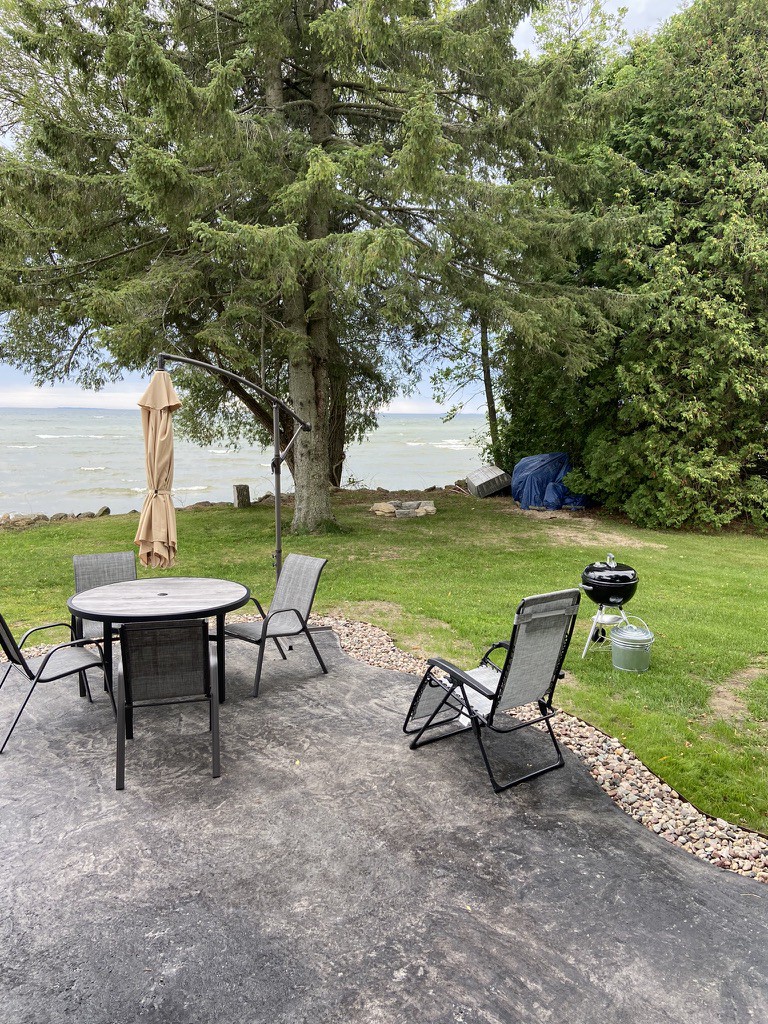 Exquisite Lake Michigan Home w/Private Beach House
