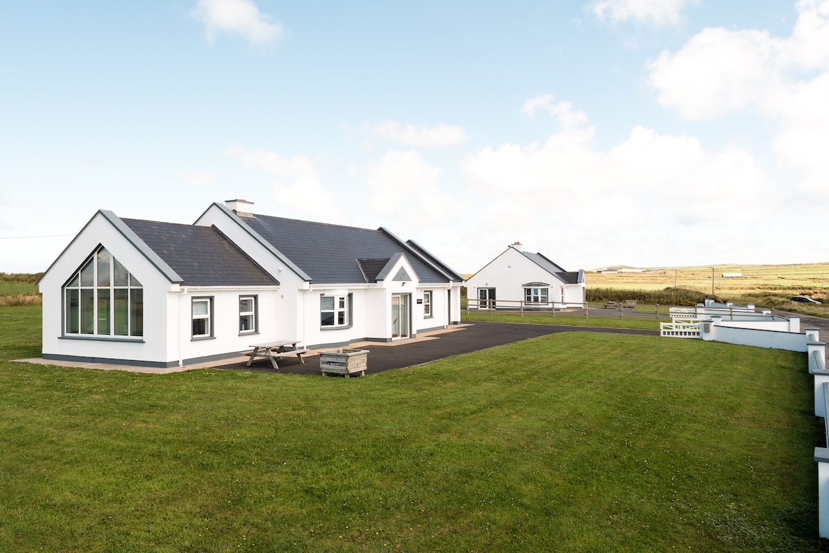 Water's Edge - Loop Head Holiday Homes