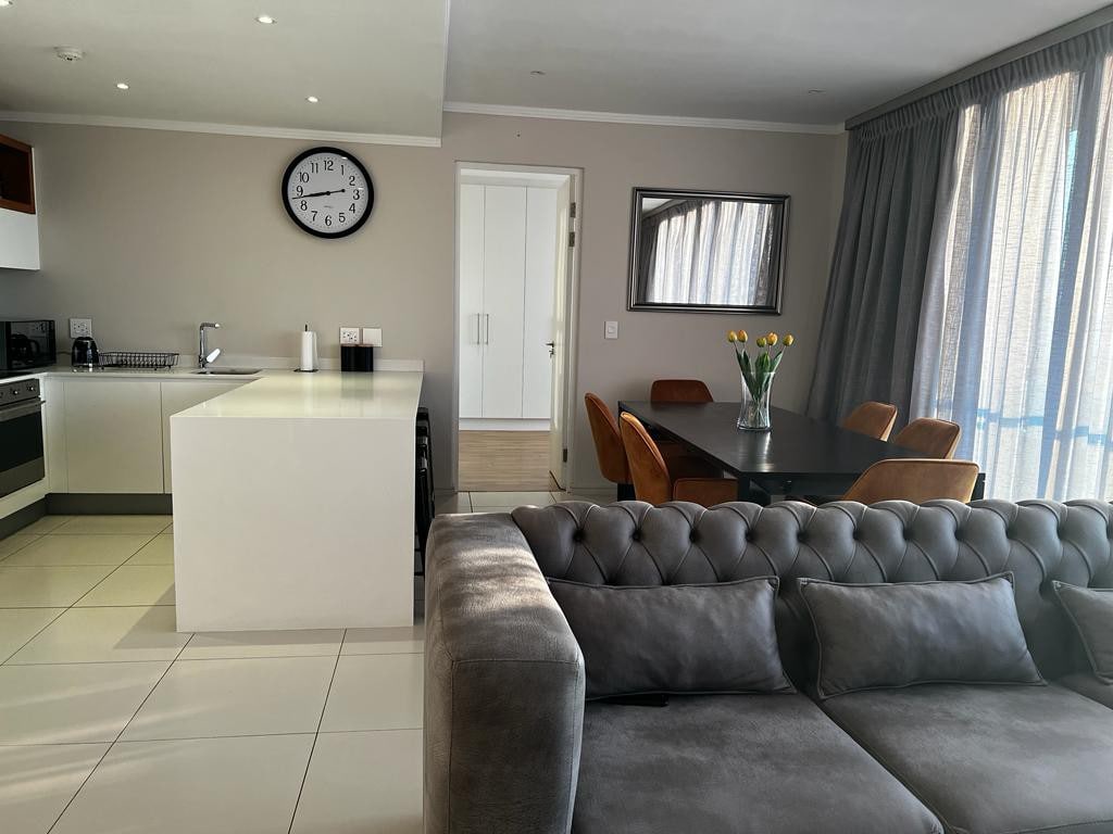 Sandton Smart Apartment 17