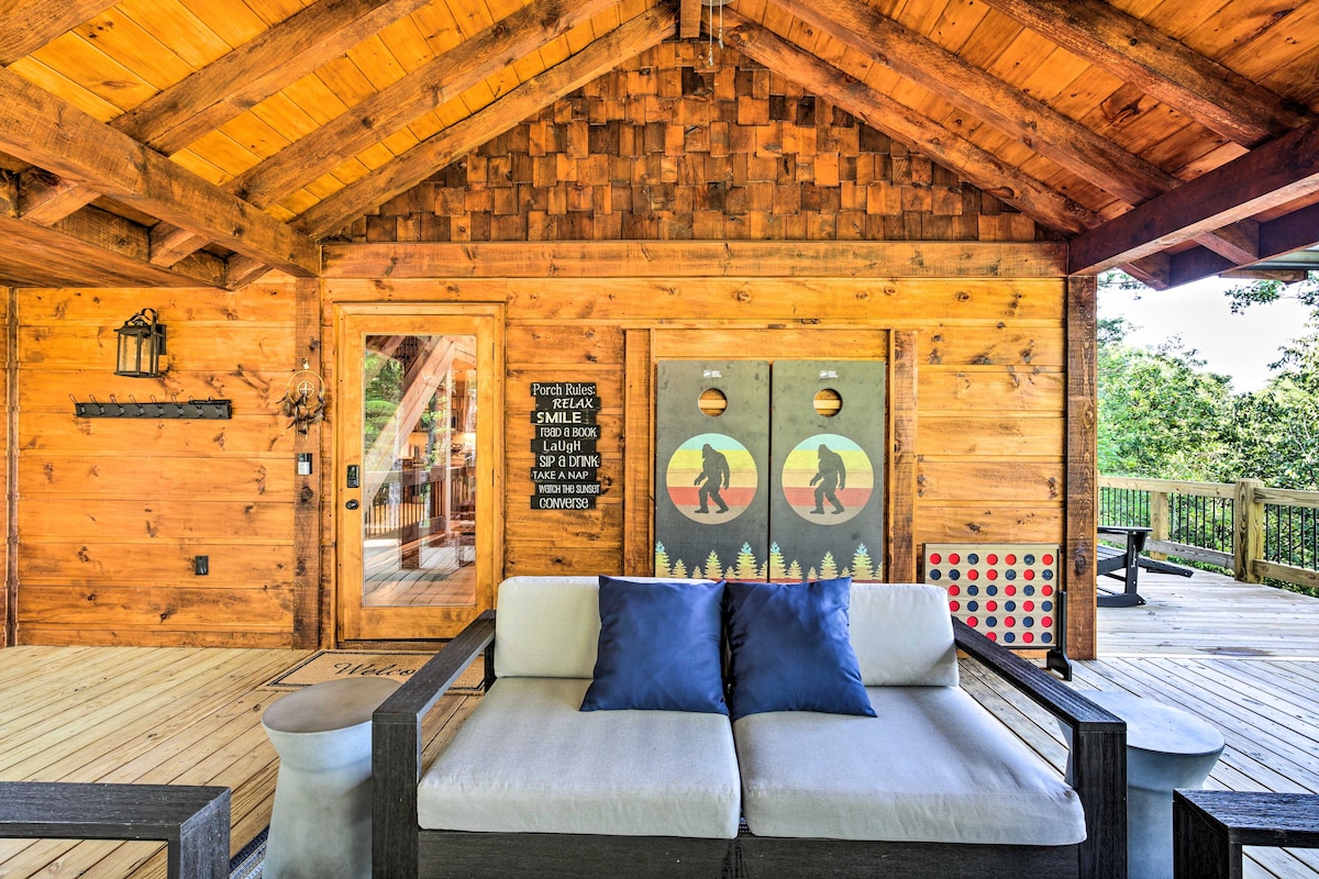 Catch-a-Dream Retreat-NEW Luxury Cabin!