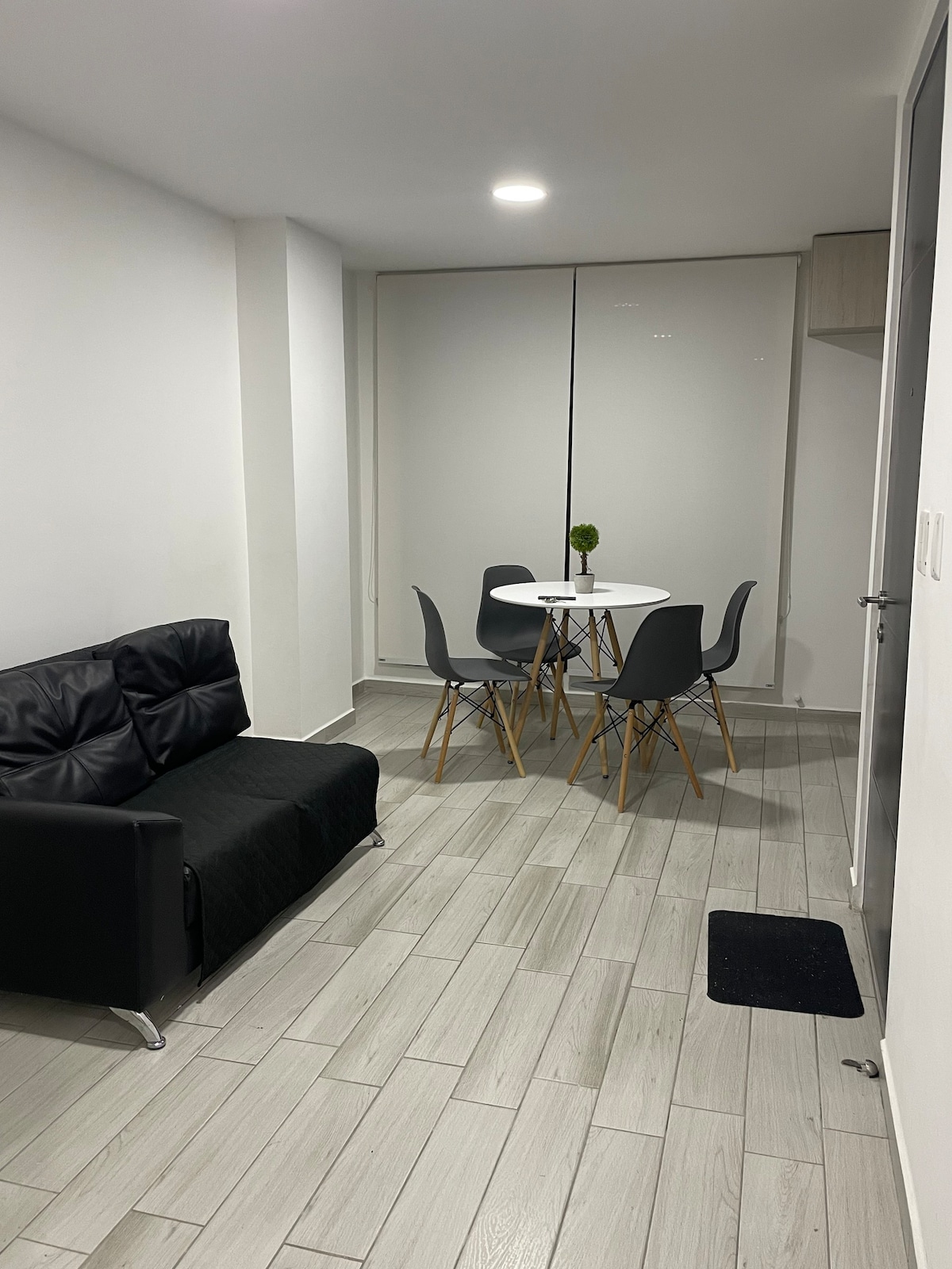 Moderno apartamento cerca al centro