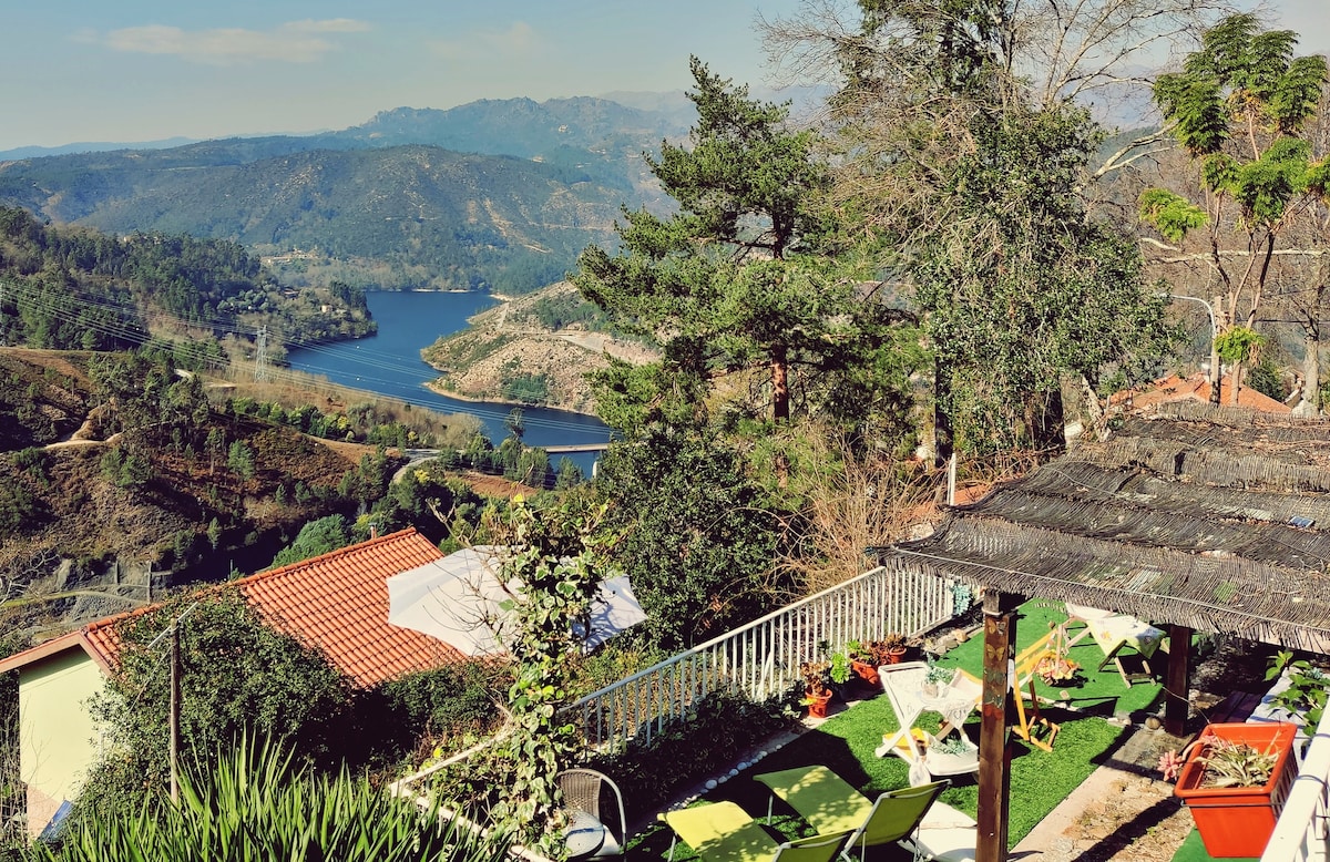 Casa com vista incrível sobre Parque Peneda Gerês