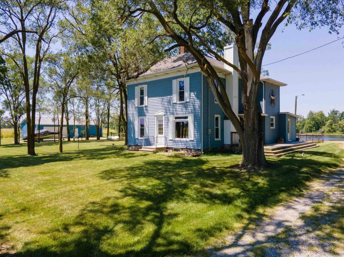 Country Home with pond